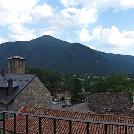 Gasthuis Pirineos Sarvisé