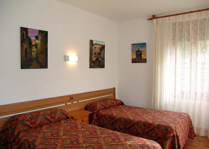 Pirineos Vendégház Sarvisé